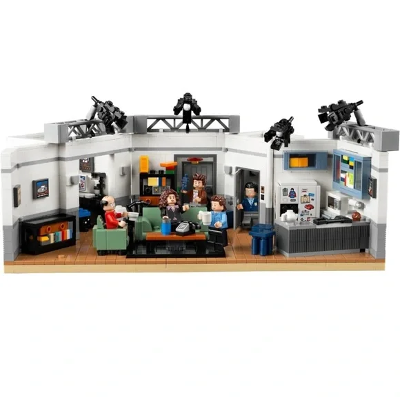 NEW Seinfeld Retired LEGO Set; NIB